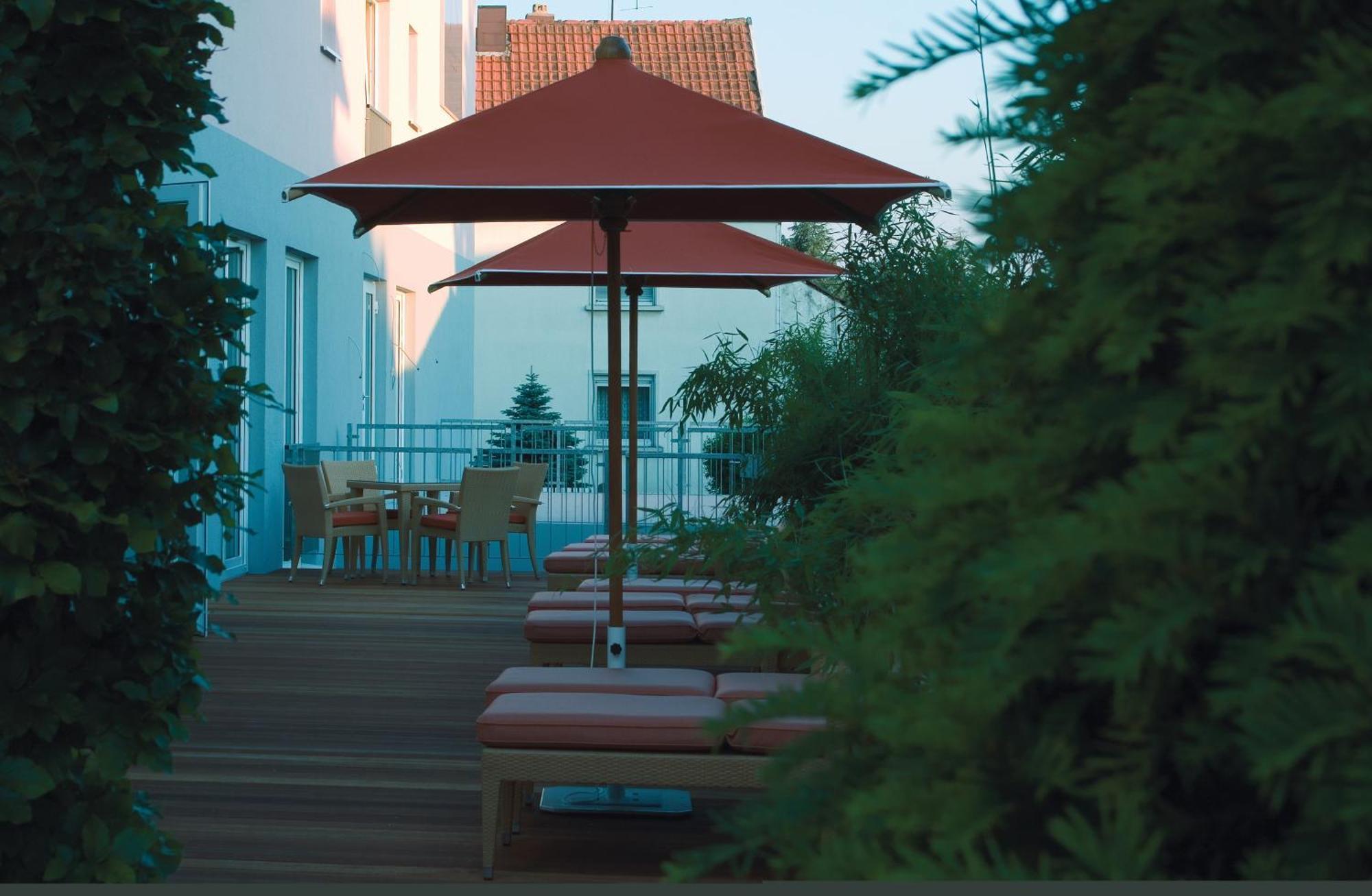 Hotel-Restaurant Kunz Pirmasens Exteriör bild